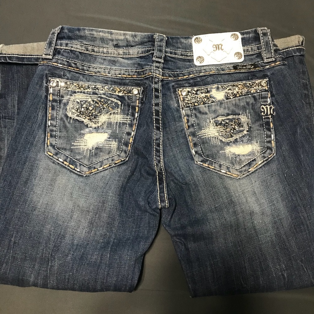 Miss Me Capri Jeans